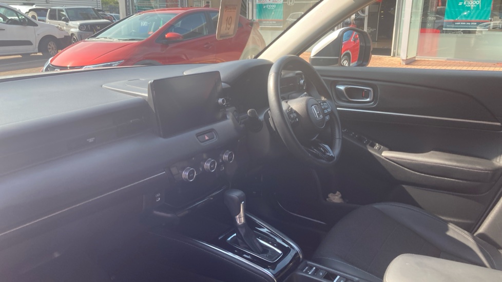 Honda HR-V 1.5 eHEV Advance 5dr CVT Hybrid Hatchback - Image 2