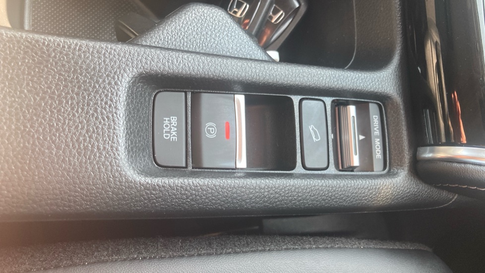 Honda HR-V 1.5 eHEV Advance 5dr CVT Hybrid Hatchback - Image 19