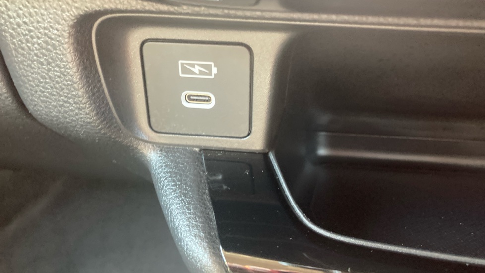 Honda HR-V 1.5 eHEV Advance 5dr CVT Hybrid Hatchback - Image 21