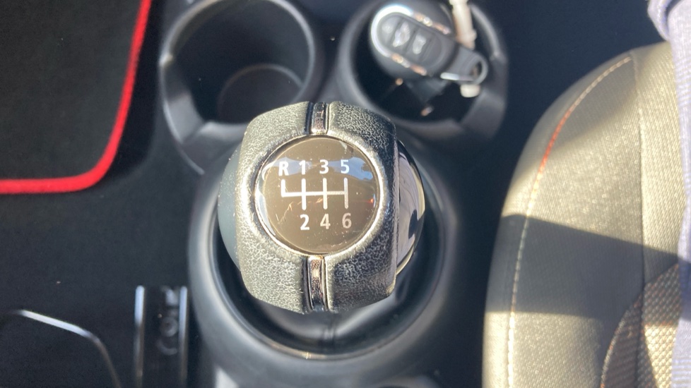 MINI Hatchback 1.5 Cooper Classic 3dr Petrol Hatchback - Image 18