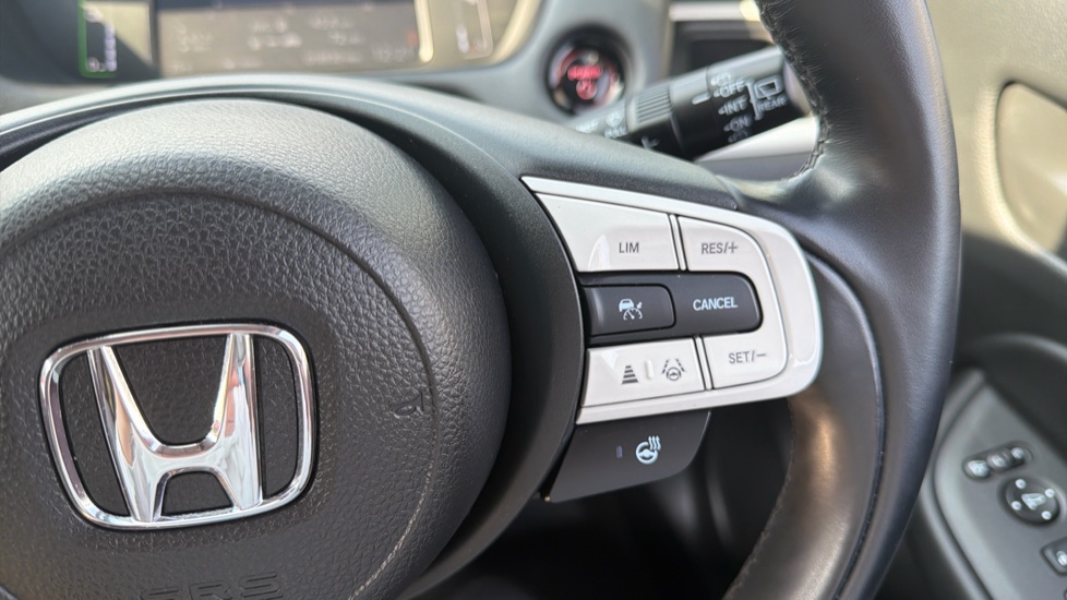 Honda Jazz 1.5 i-MMD Hybrid Advance 5dr eCVT Hybrid Hatchback - Image 18