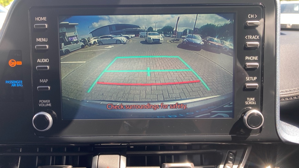 Toyota C-HR 2.0 Hybrid Design 5dr CVT Hybrid Hatchback - Image 22