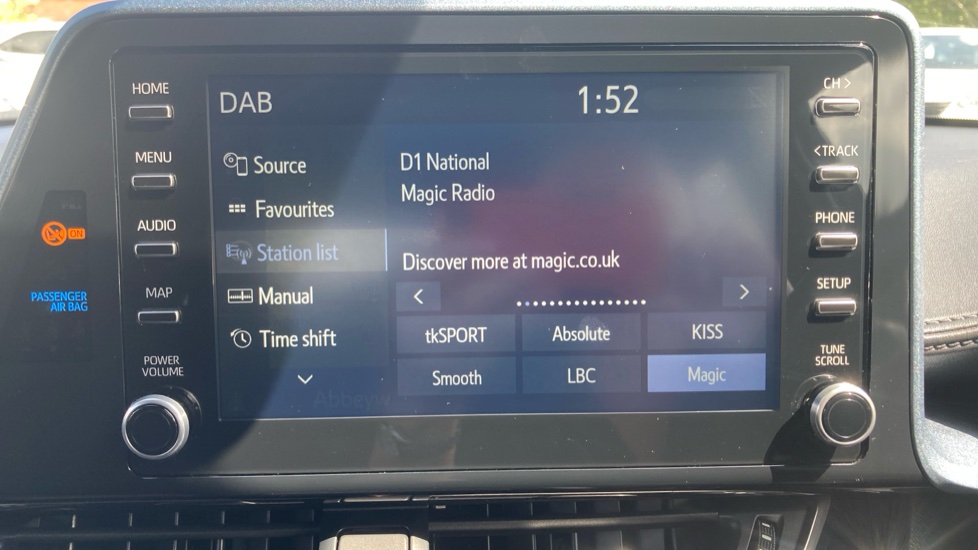 Toyota C-HR 2.0 Hybrid Design 5dr CVT Hybrid Hatchback - Image 23