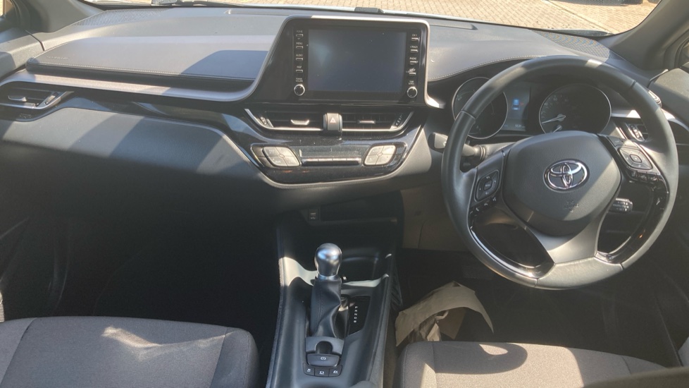 Toyota C-HR 1.8 Hybrid Icon 5dr CVT Hybrid Hatchback - Image 4