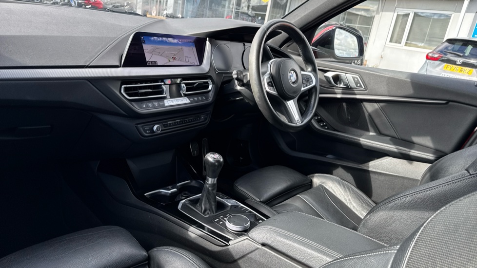 BMW 1 Series 118i M Sport 5dr Petrol Hatchback - Image 9