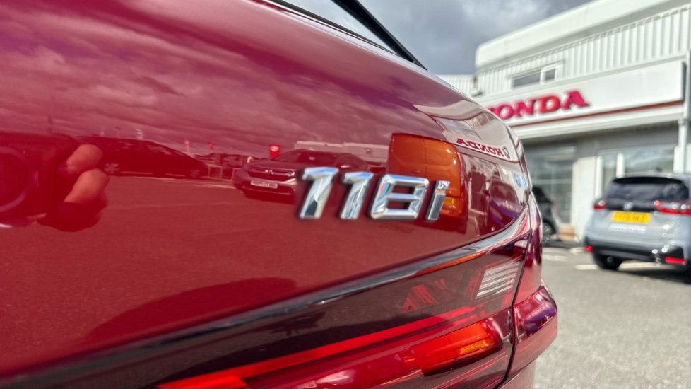 BMW 1 Series 118i M Sport 5dr Petrol Hatchback - Image 26