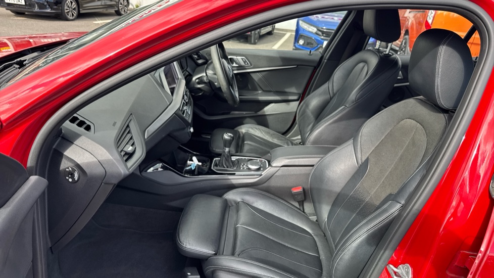 BMW 1 Series 118i M Sport 5dr Petrol Hatchback - Image 44