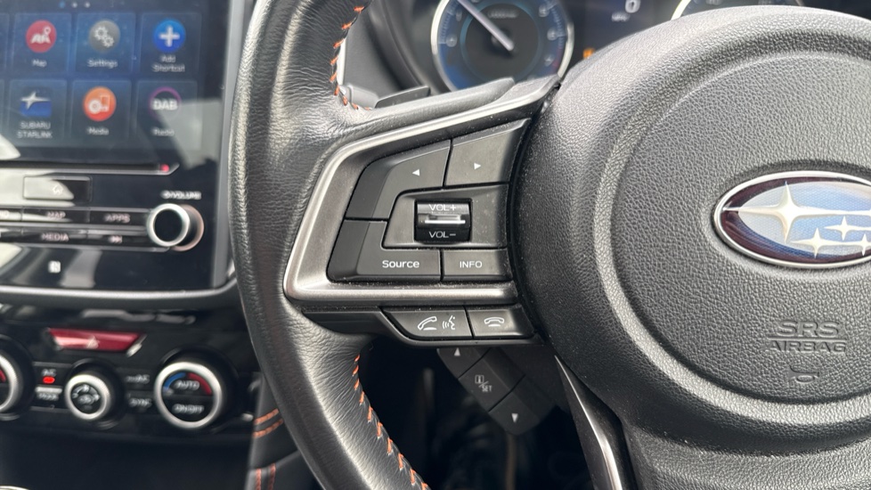 Subaru XV 2.0i e-Boxer SE Premium 5dr Lineartronic Hybrid Hatchback - Image 21