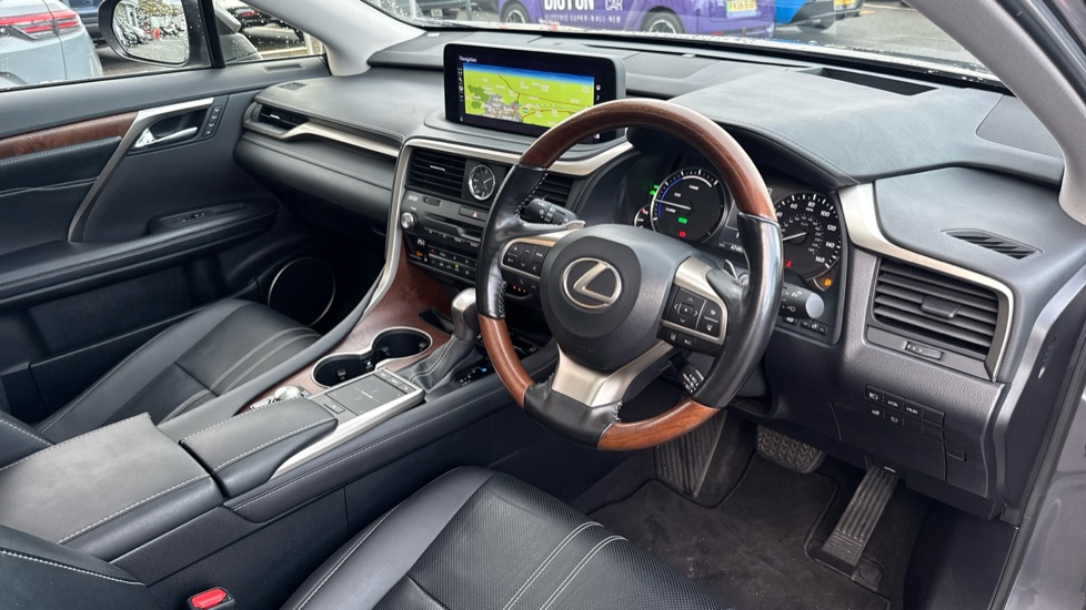 Lexus RX 450h 3.5 Takumi 5dr CVT Hybrid Estate - Image 11