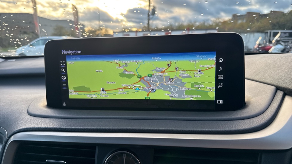 Lexus RX 450h 3.5 Takumi 5dr CVT Hybrid Estate - Image 12
