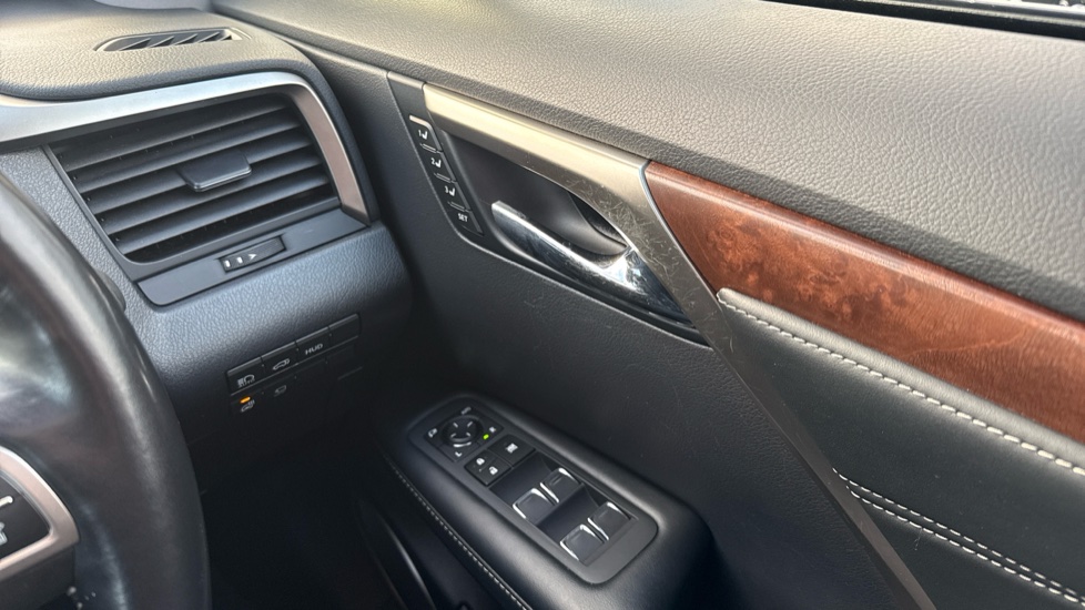 Lexus RX 450h 3.5 Takumi 5dr CVT Hybrid Estate - Image 33