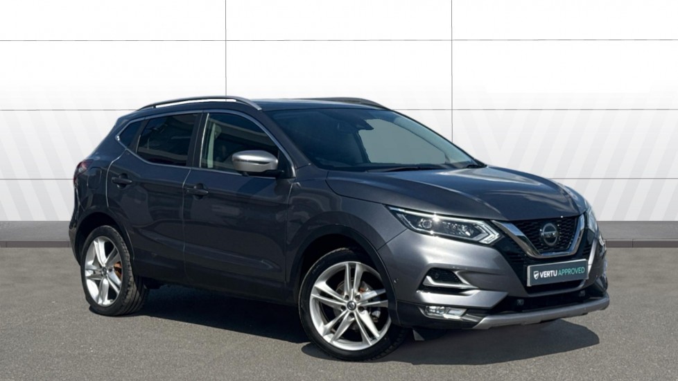 Nissan Qashqai 1.3 DiG-T N-Motion 5dr Petrol Hatchback - Image 1