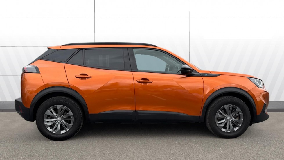 Peugeot 2008 100kW Active Premium+ 50kWh 5dr Auto Electric Estate - Image 5