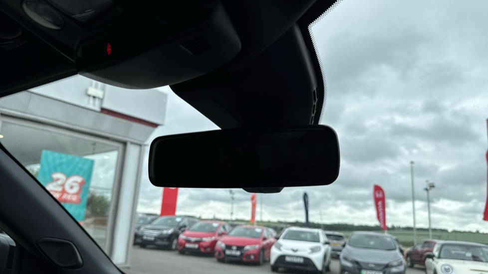Peugeot 2008 100kW Active Premium+ 50kWh 5dr Auto Electric Estate - Image 37