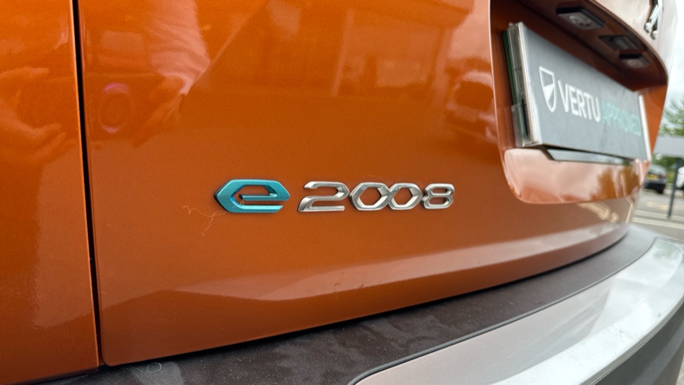 Peugeot 2008 100kW Active Premium+ 50kWh 5dr Auto Electric Estate - Image 48