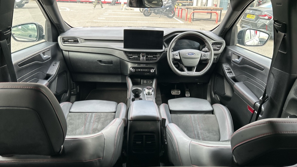 Ford Kuga 2.5 FHEV ST-Line 5dr CVT Hybrid Estate - Image 10