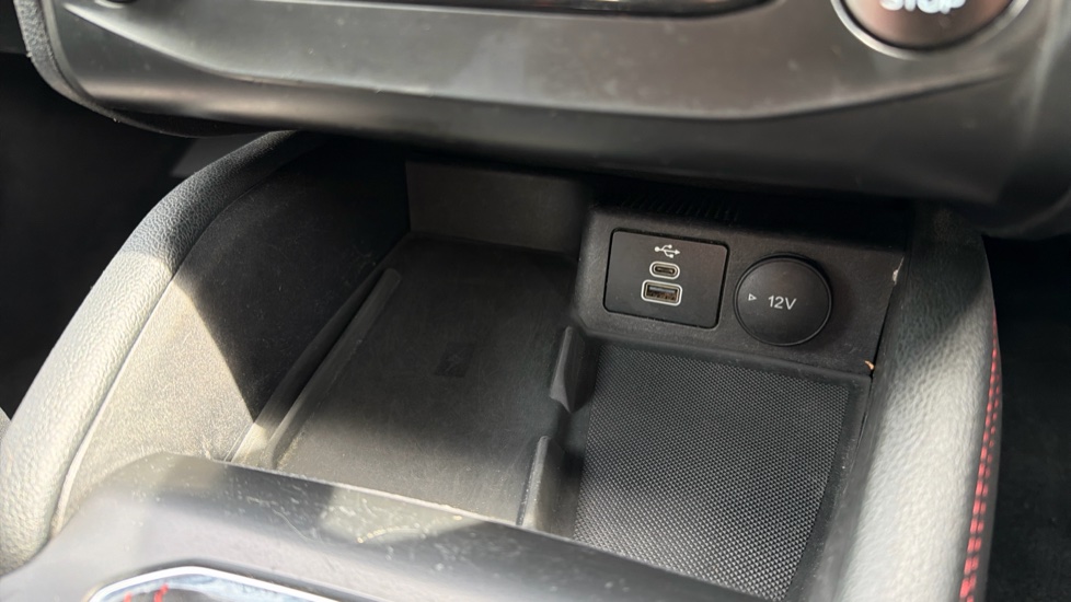 Ford Focus 1.0 EcoBoost ST-Line X 5dr Petrol Hatchback - Image 19