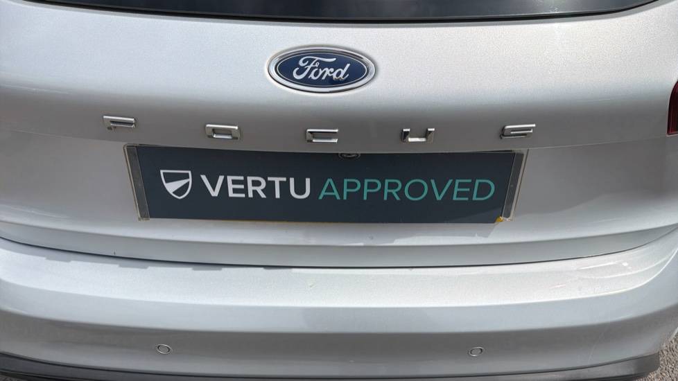 Ford Focus 1.0 EcoBoost ST-Line X 5dr Petrol Hatchback - Image 39