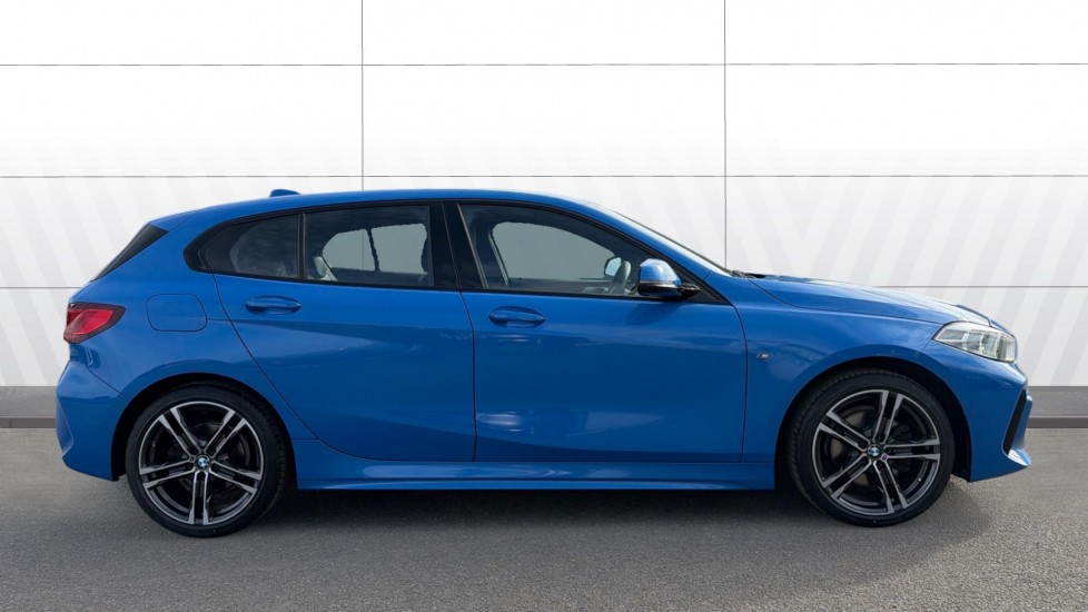 BMW 1 Series 118i M Sport 5dr Petrol Hatchback - Image 5