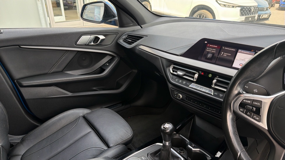 BMW 1 Series 118i M Sport 5dr Petrol Hatchback - Image 14