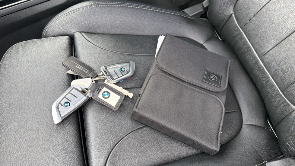 BMW 1 Series 118i M Sport 5dr Petrol Hatchback - Image 19