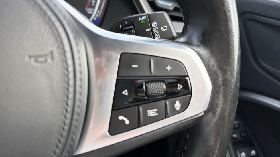 BMW 1 Series 118i M Sport 5dr Petrol Hatchback - Image 22