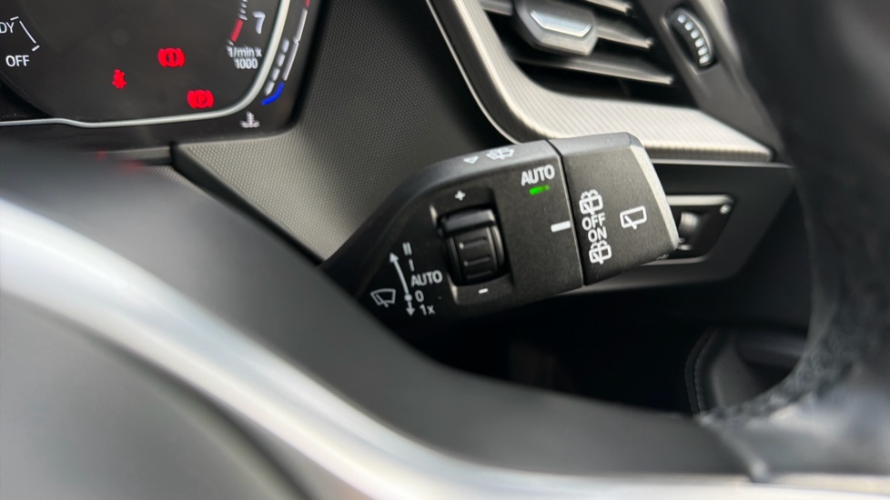 BMW 1 Series 118i M Sport 5dr Petrol Hatchback - Image 23