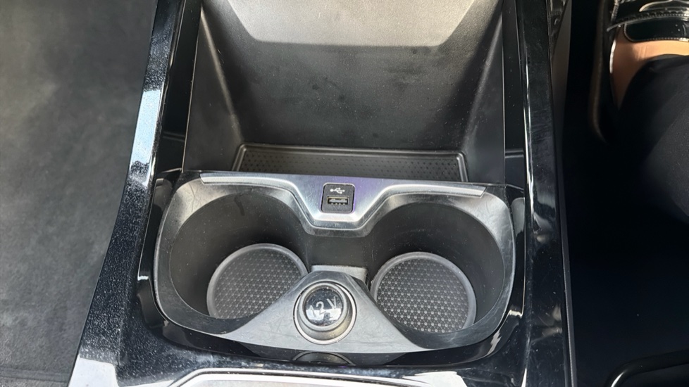 BMW 1 Series 118i M Sport 5dr Petrol Hatchback - Image 33