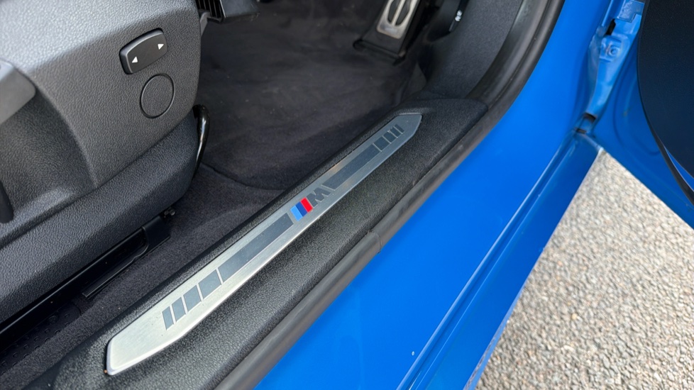 BMW 1 Series 118i M Sport 5dr Petrol Hatchback - Image 38