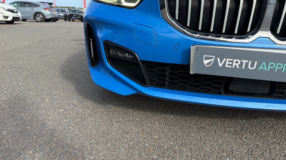 BMW 1 Series 118i M Sport 5dr Petrol Hatchback - Image 41