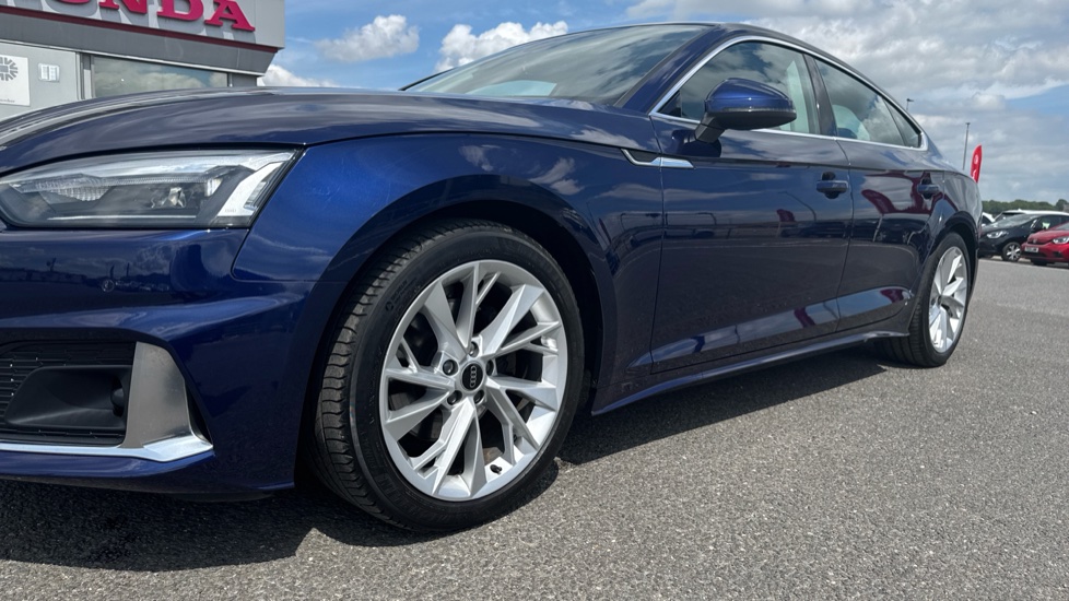 Audi A5 35 TFSI Sport 5dr S Tronic Petrol Hatchback - Image 23
