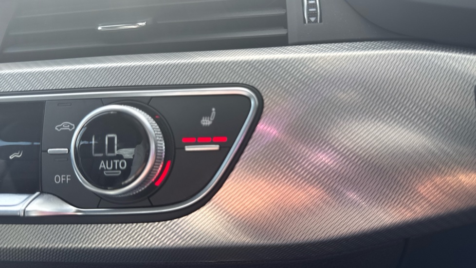 Audi A5 35 TFSI Sport 5dr S Tronic Petrol Hatchback - Image 35