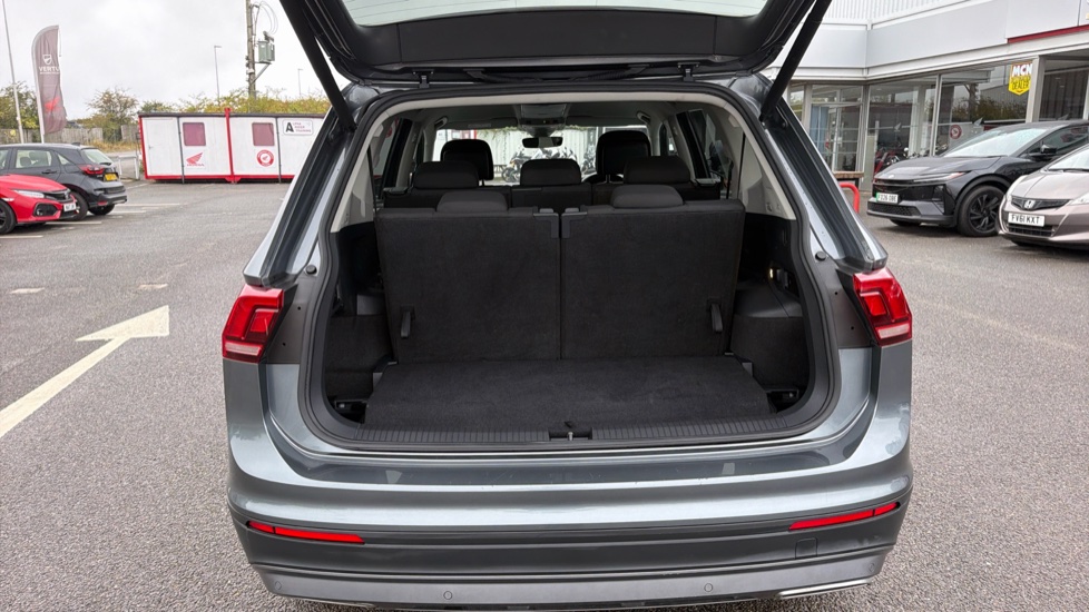 Volkswagen Tiguan Allspace 1.5 TSI EVO Match 5dr Petrol Estate - Image 4