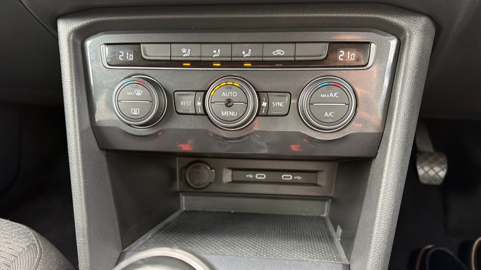 Volkswagen Tiguan Allspace 1.5 TSI EVO Match 5dr Petrol Estate - Image 44