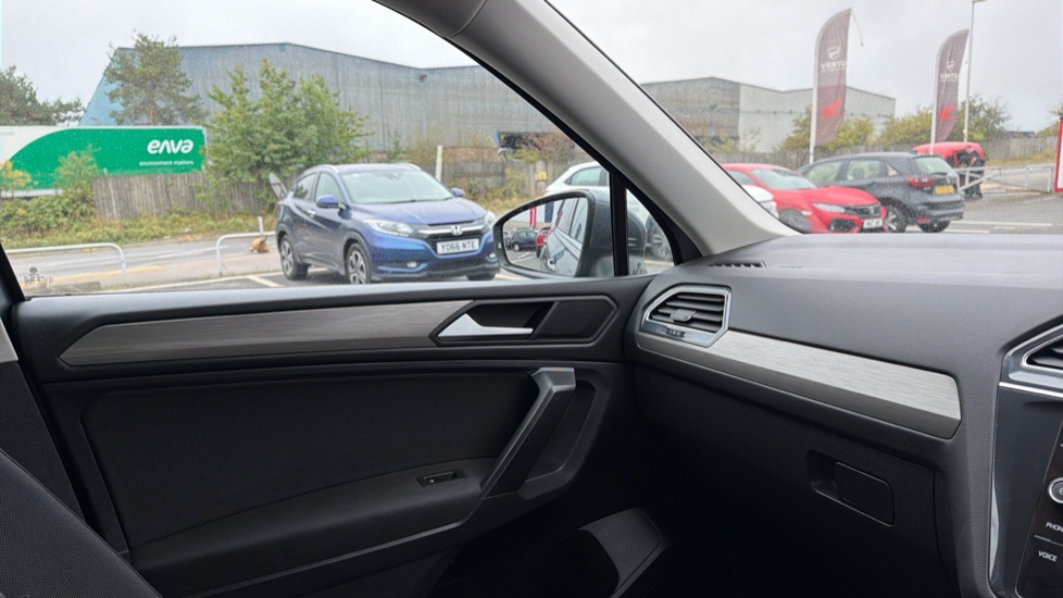 Volkswagen Tiguan Allspace 1.5 TSI EVO Match 5dr Petrol Estate - Image 45