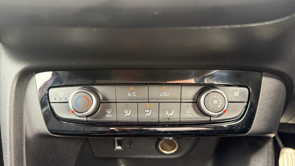 Vauxhall Corsa 1.2 Turbo Elite Nav 5dr Petrol Hatchback - Image 33