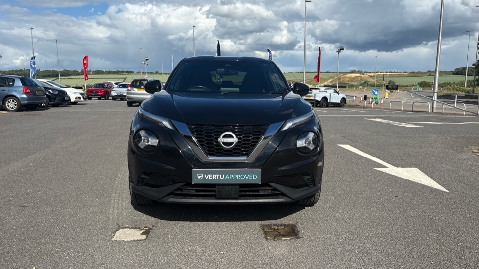 Nissan Juke 1.0 DiG-T 114 N-Connecta 5dr Petrol Hatchback - Image 8