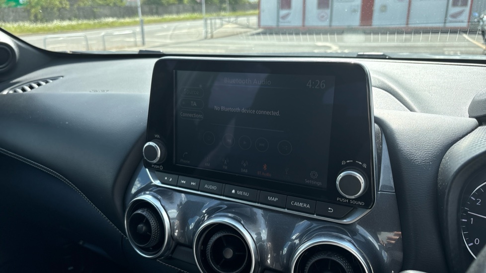 Nissan Juke 1.0 DiG-T 114 N-Connecta 5dr Petrol Hatchback - Image 45