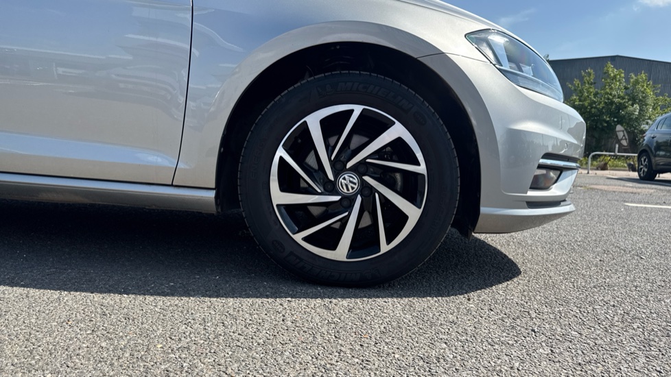 Volkswagen Golf 2.0 TDI Match 5dr DSG Diesel Hatchback - Image 7
