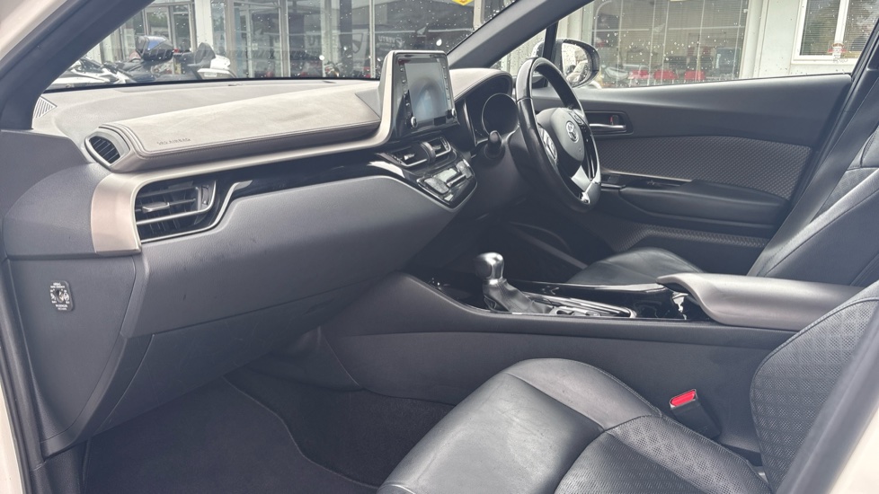Toyota C-HR 1.8 Hybrid Excel 5dr CVT Hybrid Hatchback - Image 19
