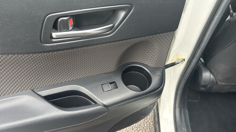 Toyota C-HR 1.8 Hybrid Excel 5dr CVT Hybrid Hatchback - Image 21