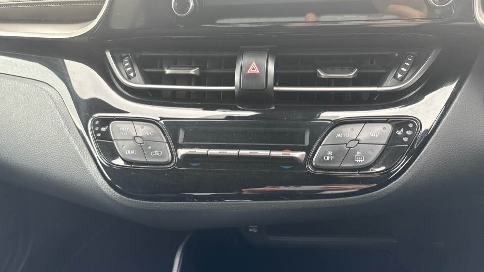 Toyota C-HR 1.8 Hybrid Excel 5dr CVT Hybrid Hatchback - Image 28