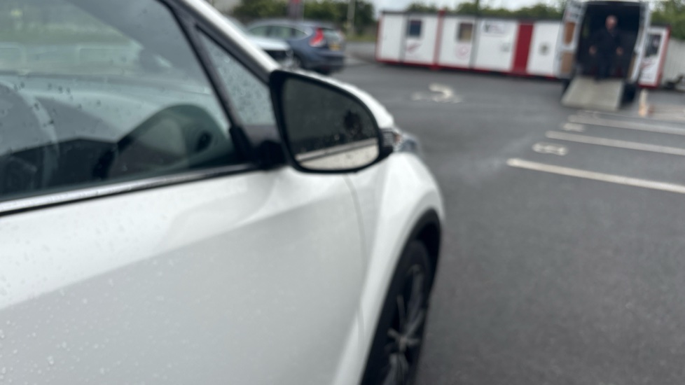 Toyota C-HR 1.8 Hybrid Excel 5dr CVT Hybrid Hatchback - Image 38