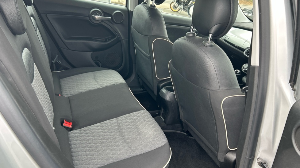 Fiat 500X 1.0 City Cross 5dr Petrol Hatchback - Image 32