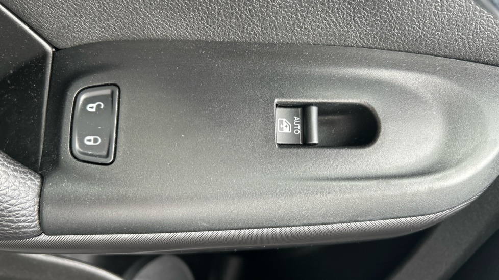 Fiat 500X 1.0 City Cross 5dr Petrol Hatchback - Image 43
