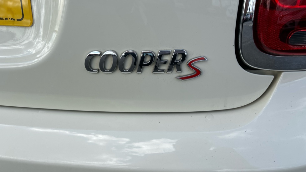 MINI Hatchback 2.0 Cooper S Exclusive II 3dr Auto Petrol Hatchback - Image 41