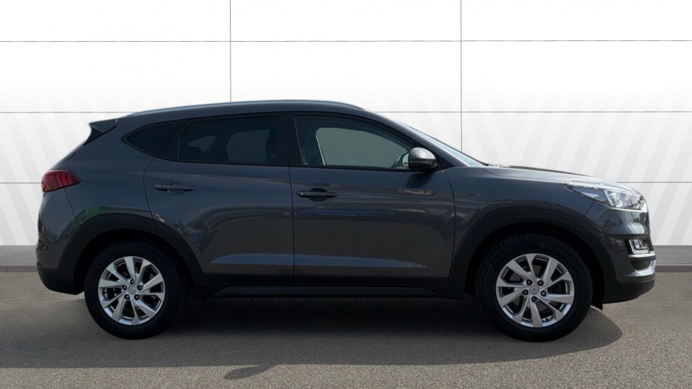 Hyundai TUCSON 1.6 GDi SE Nav 5dr 2WD Petrol Estate - Image 5