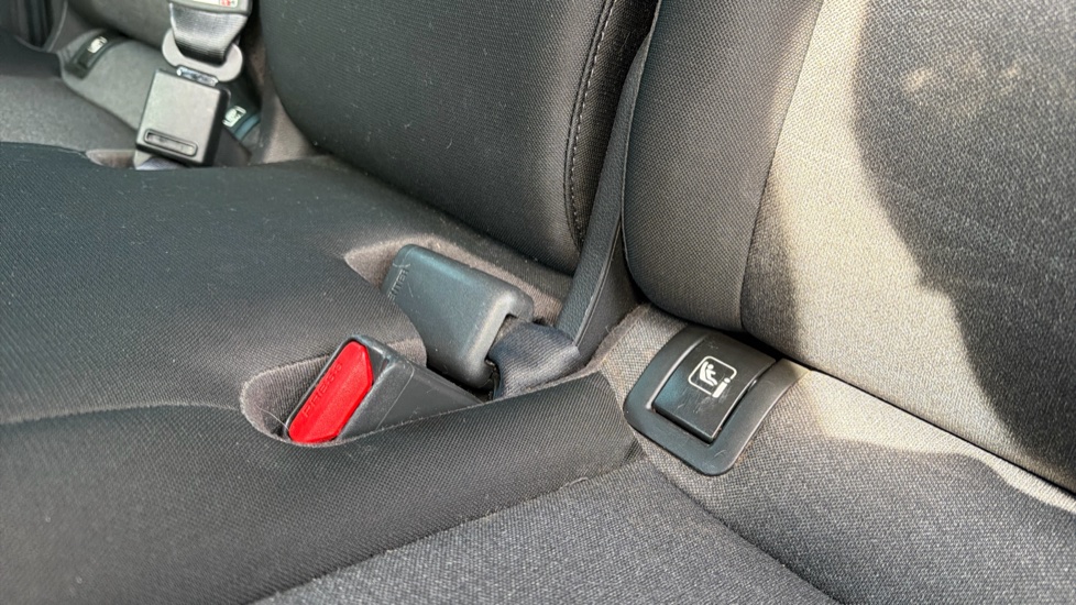 Hyundai TUCSON 1.6 GDi SE Nav 5dr 2WD Petrol Estate - Image 17