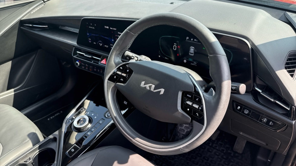 Kia Niro 1.6 GDi Hybrid 3 5dr DCT Hybrid Estate - Image 11