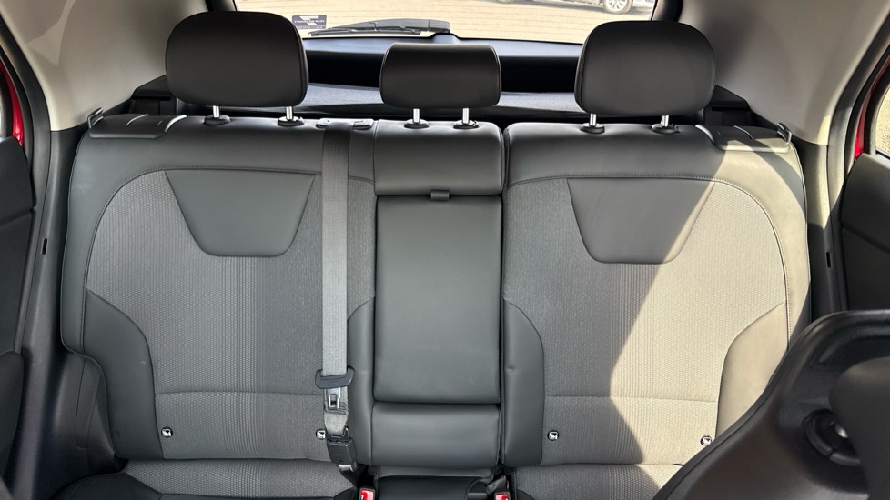 Kia Niro 1.6 GDi Hybrid 3 5dr DCT Hybrid Estate - Image 15